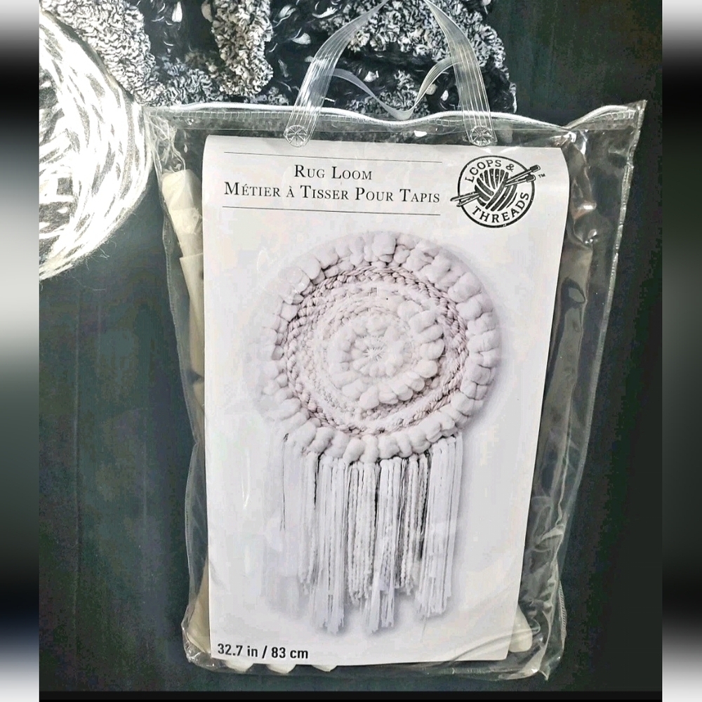 Loops & Threads Circular Rug Loom 32.7 in Weaving